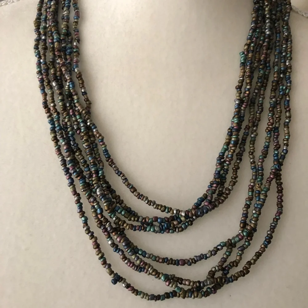 Elegant Multicolor Multi-Strand Beaded Necklace - Picture 6 of 9